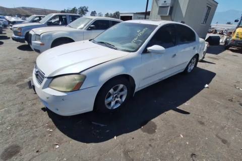 Photo of 2005 Nissan Altima