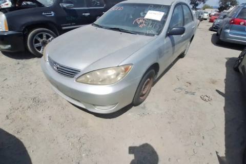 Photo of 2005 Toyota Camry
