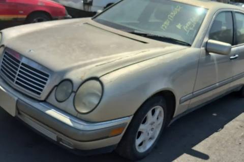 Photo of 1997 Mercedes-Benz E420