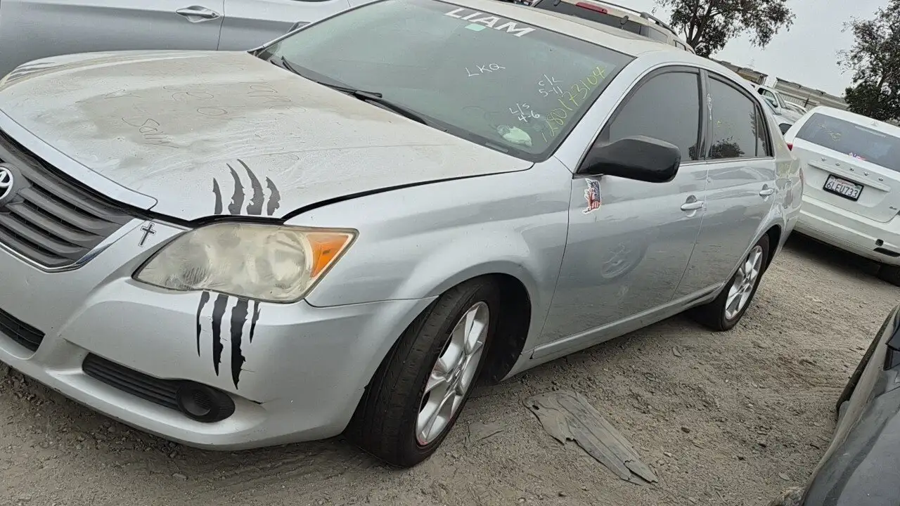 Photo of 2008 Toyota Avalon