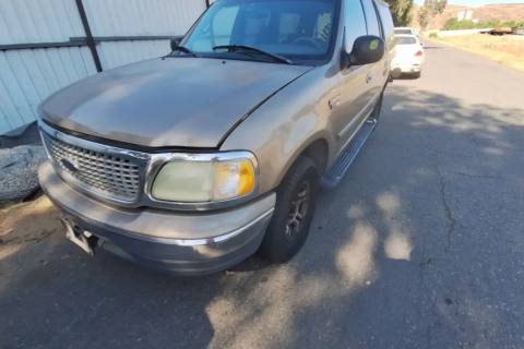 Photo of 2002 Ford Expedition
