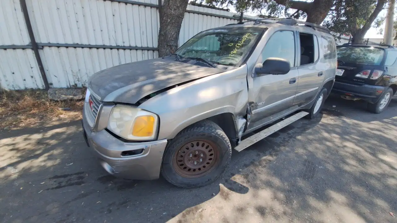 Photo of 2006 Gmc Envoy Xl