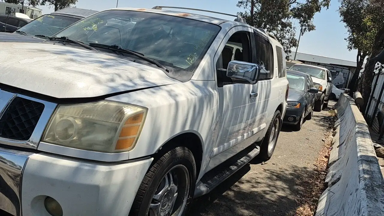 Photo of 2004 Nissan Pathfinder Armada