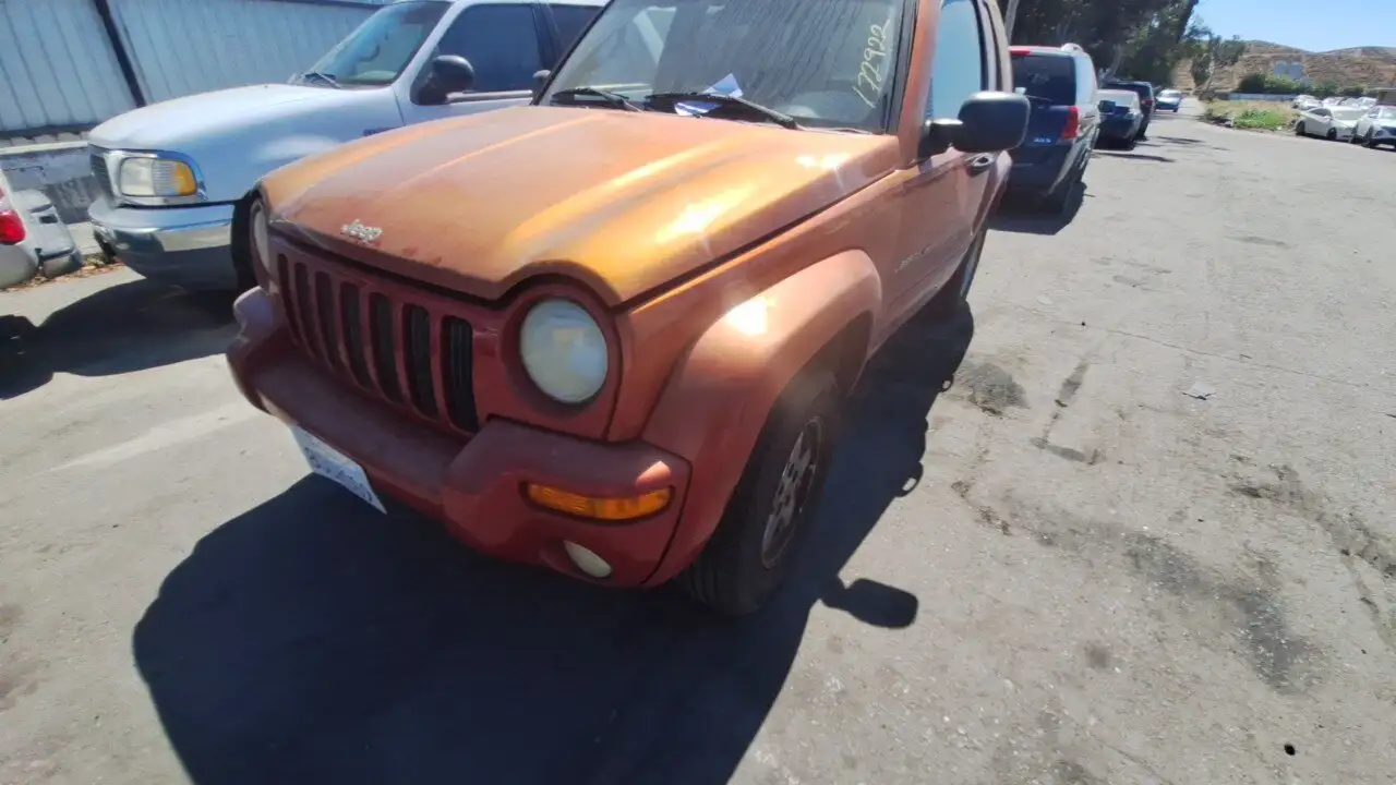 Photo of 2002 Jeep Liberty