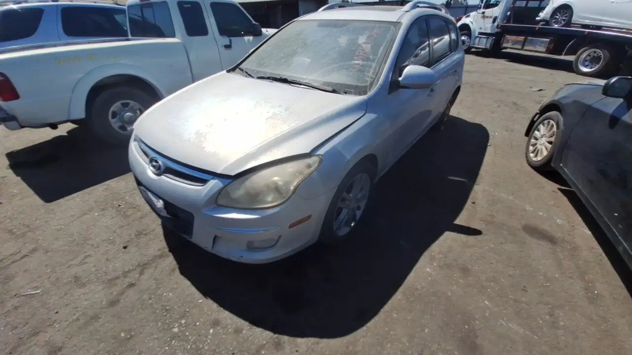 Photo of 2011 Hyundai Elantra