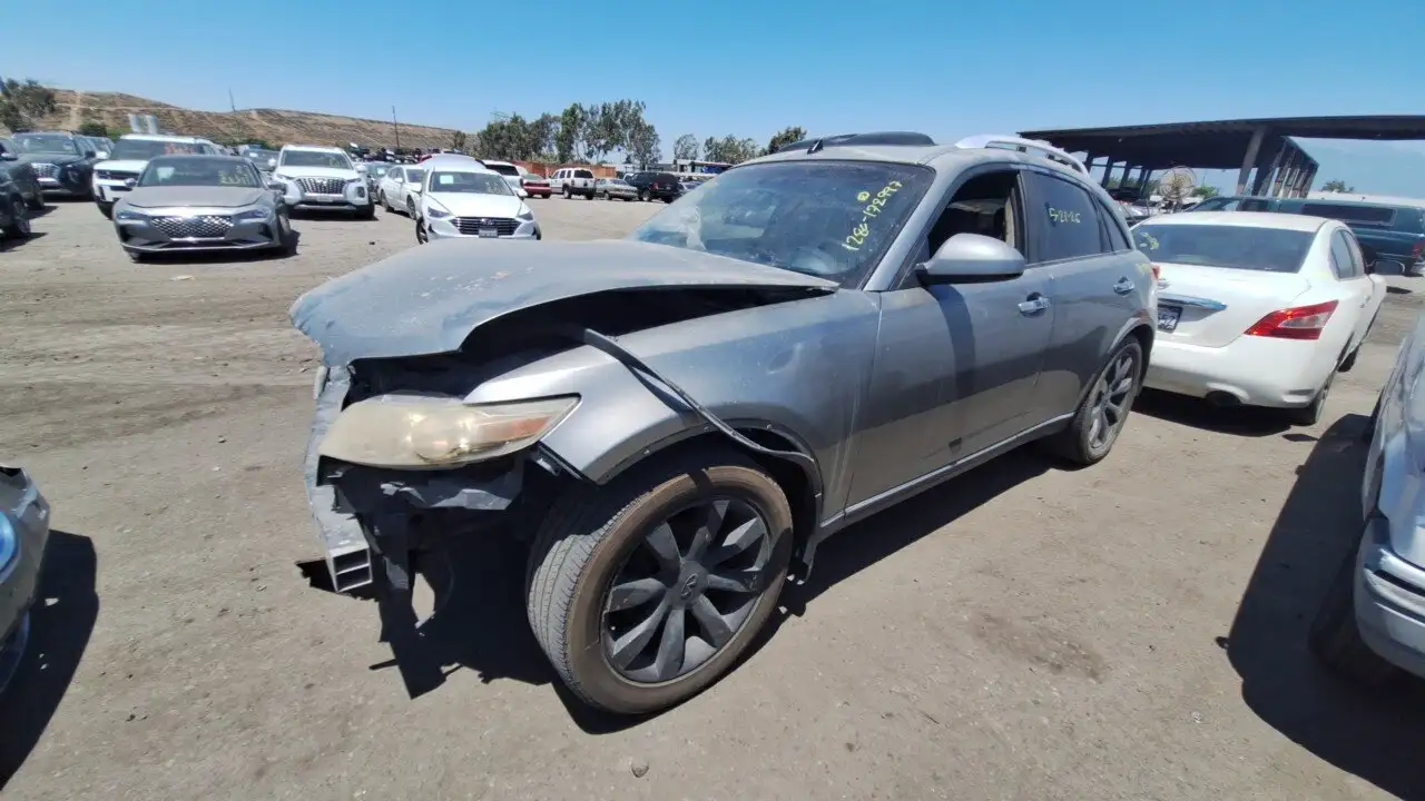 Photo of 2005 Infiniti Fx35