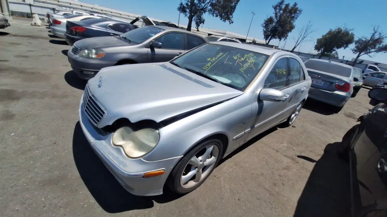 Photo of 2004 Mercedes-Benz C230