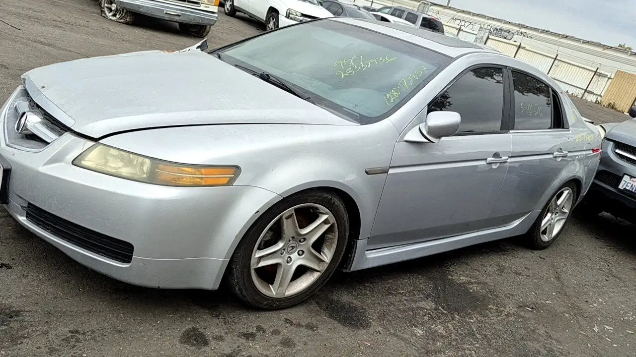 Photo of 2004 Acura Tl
