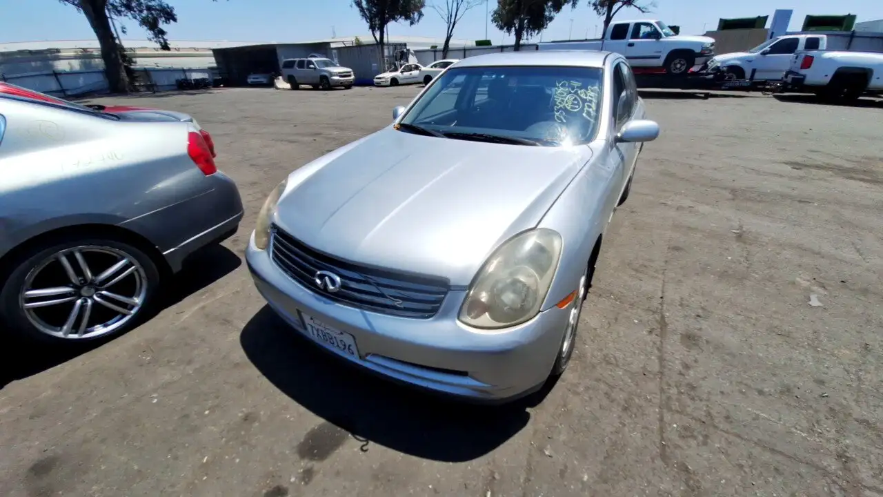 Photo of 2004 Infiniti G35