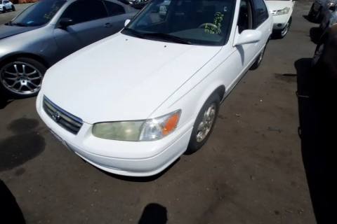 Photo of 2000 Toyota Camry