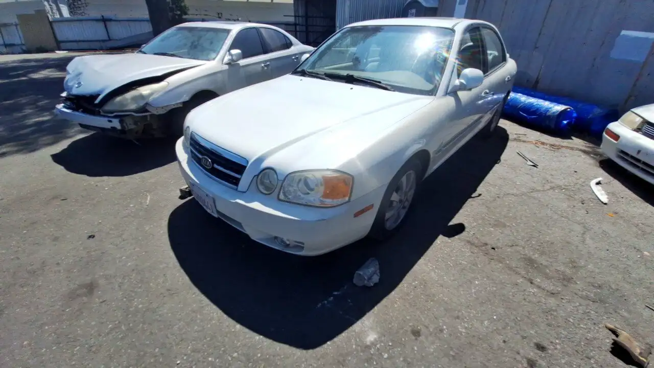 Photo of 2004 Kia Optima