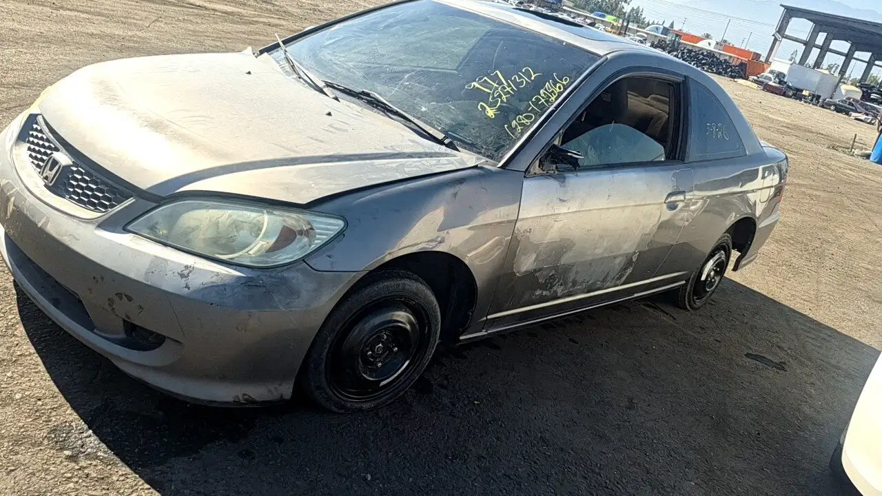 Photo of 2005 Honda Civic