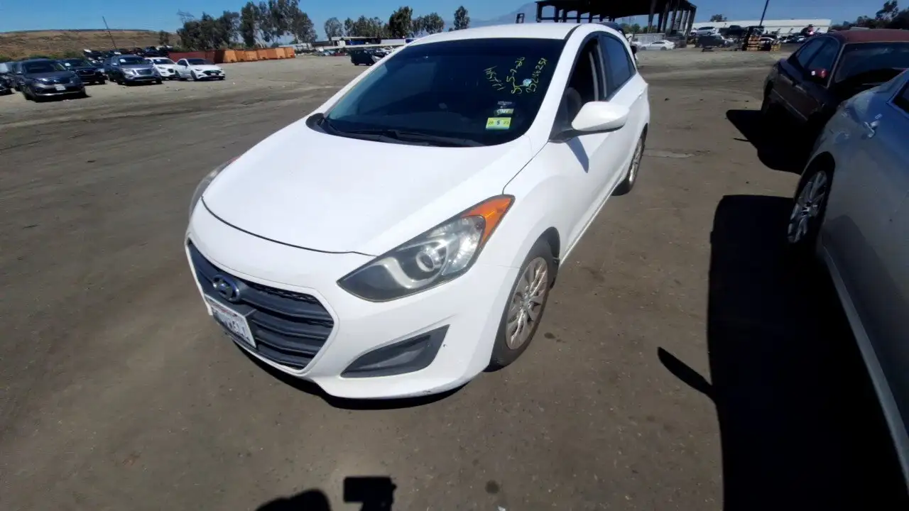 Photo of 2016 Hyundai Elantra Gt