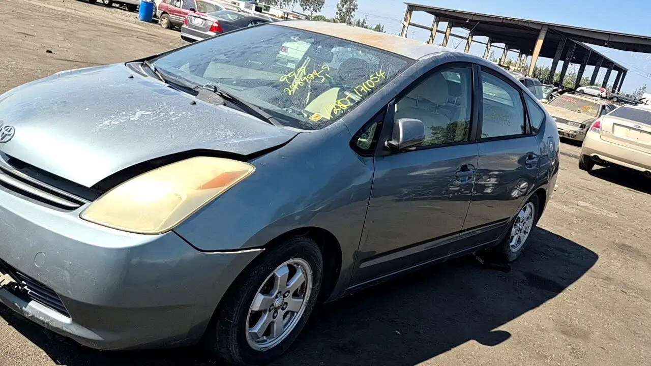 Photo of 2005 Toyota Prius