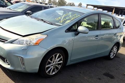 Photo of 2014 Toyota Prius V