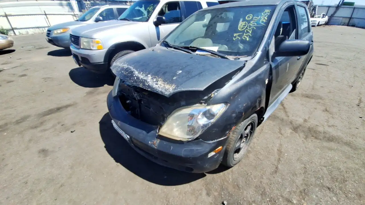 Photo of 2004 Scion Xa