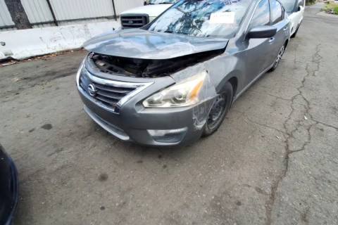 Photo of 2015 Nissan Altima
