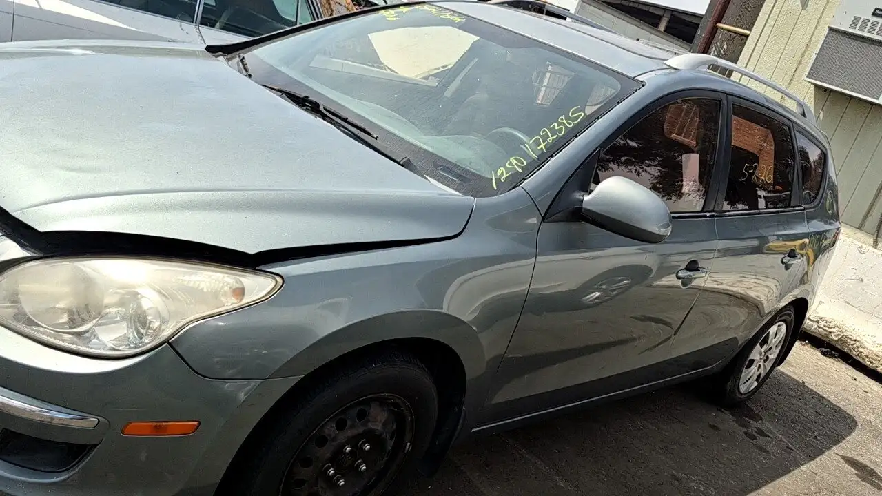 Photo of 2011 Hyundai Elantra