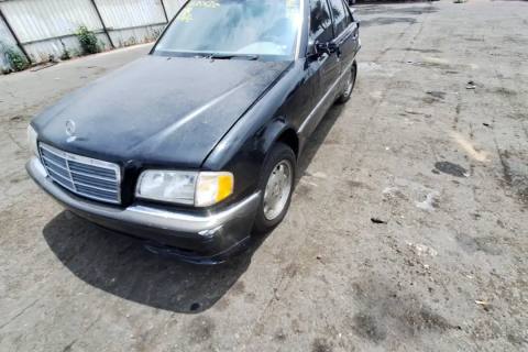 Photo of 2000 Mercedes-Benz C230