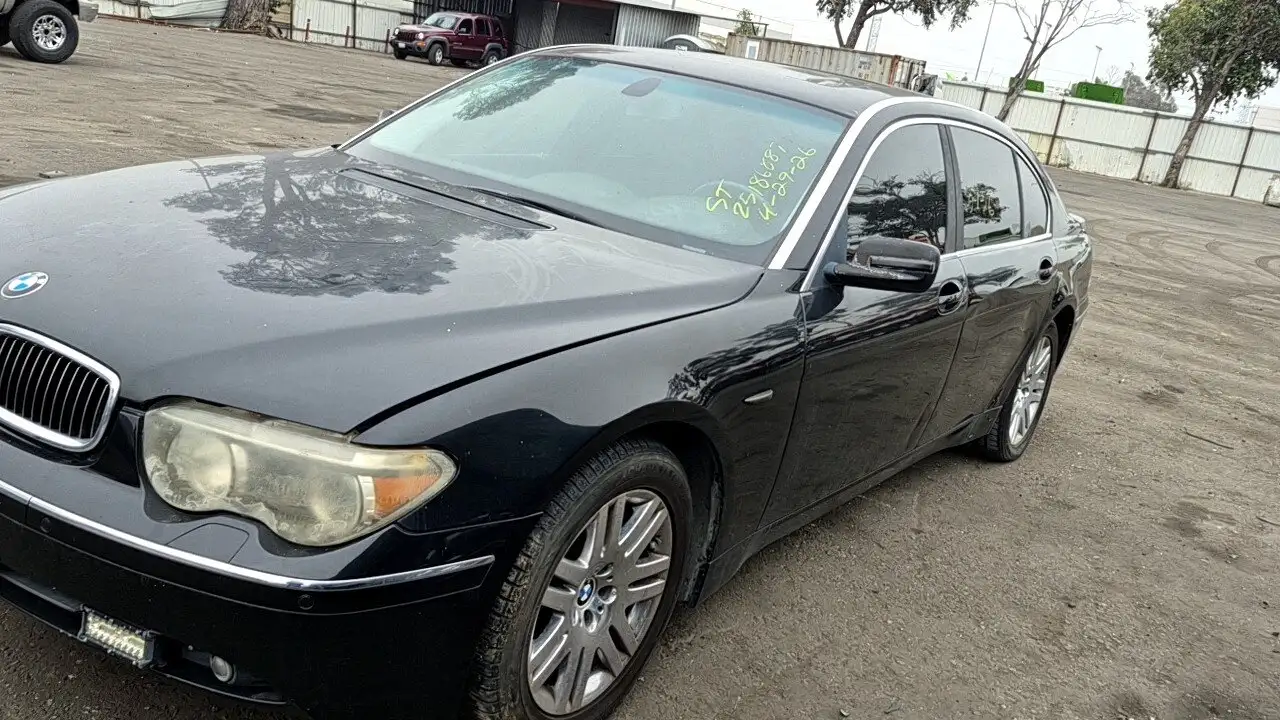 Photo of 2002 Bmw 745Li