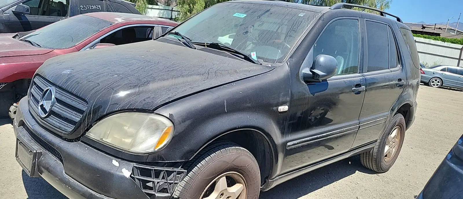 Photo of 1998 Mercedes-Benz Ml320