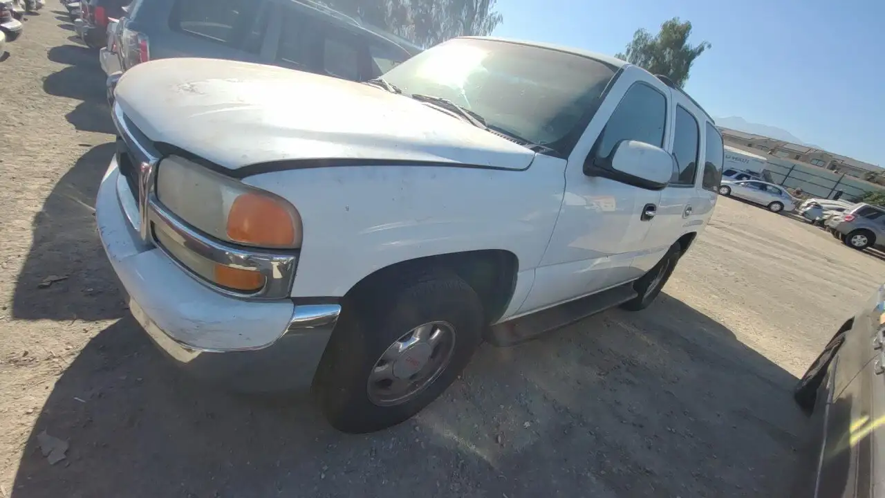 Photo of 2003 Gmc Yukon