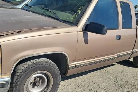 Photo of 1997 Chevrolet C1500