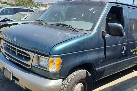 Photo of 1997 Ford E-150 Econoline