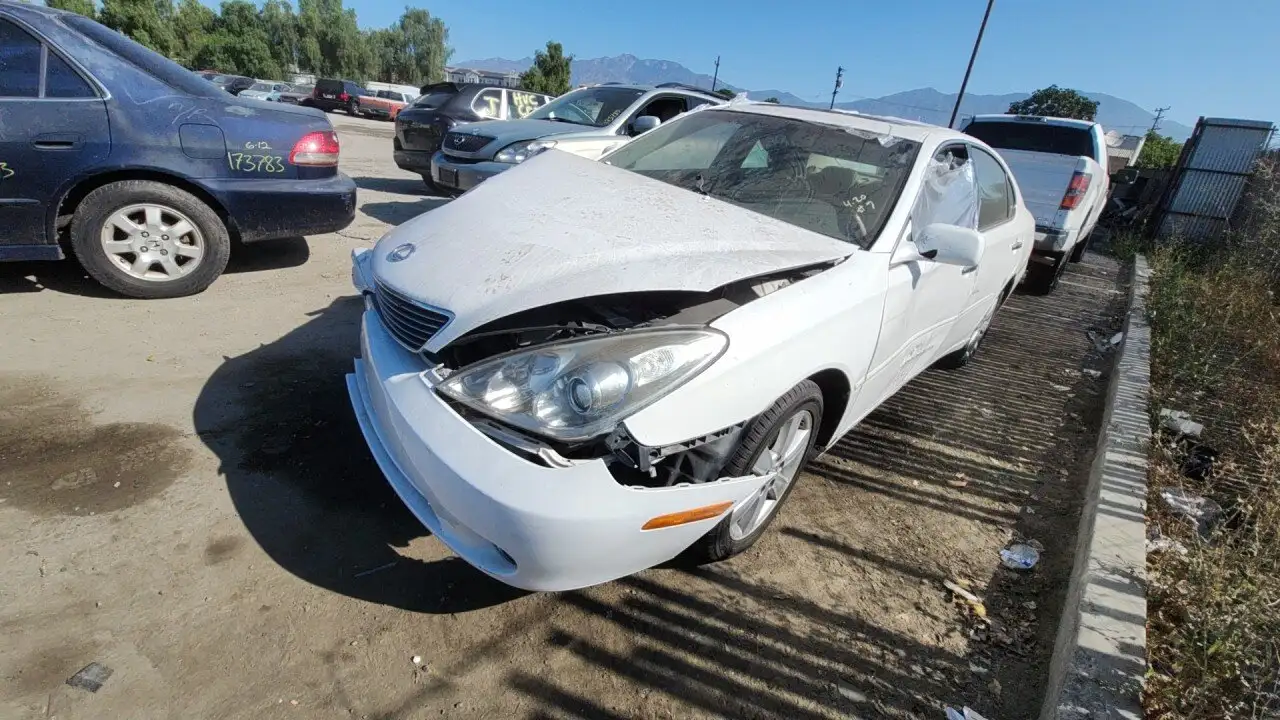 Photo of 2005 Lexus Es330