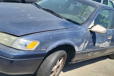 Photo of 1998 Toyota Camry