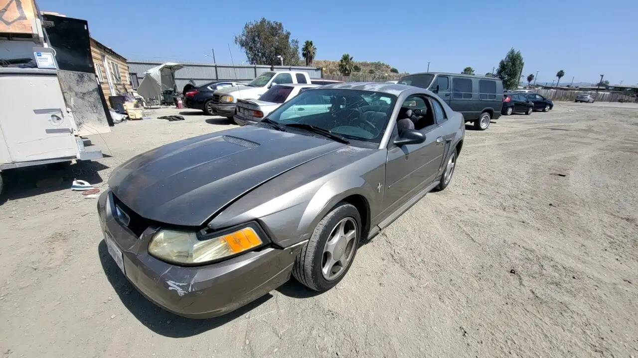 Photo of 2002 Ford Mustang