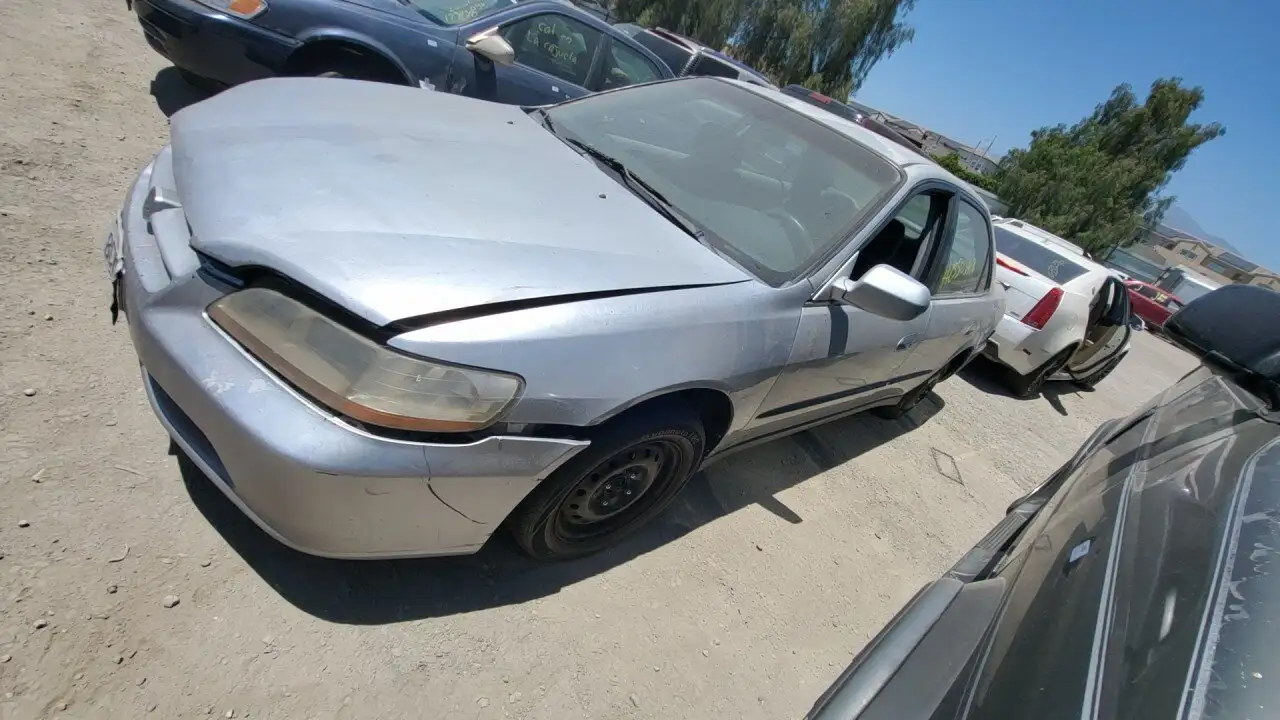 Photo of 2000 Honda Accord