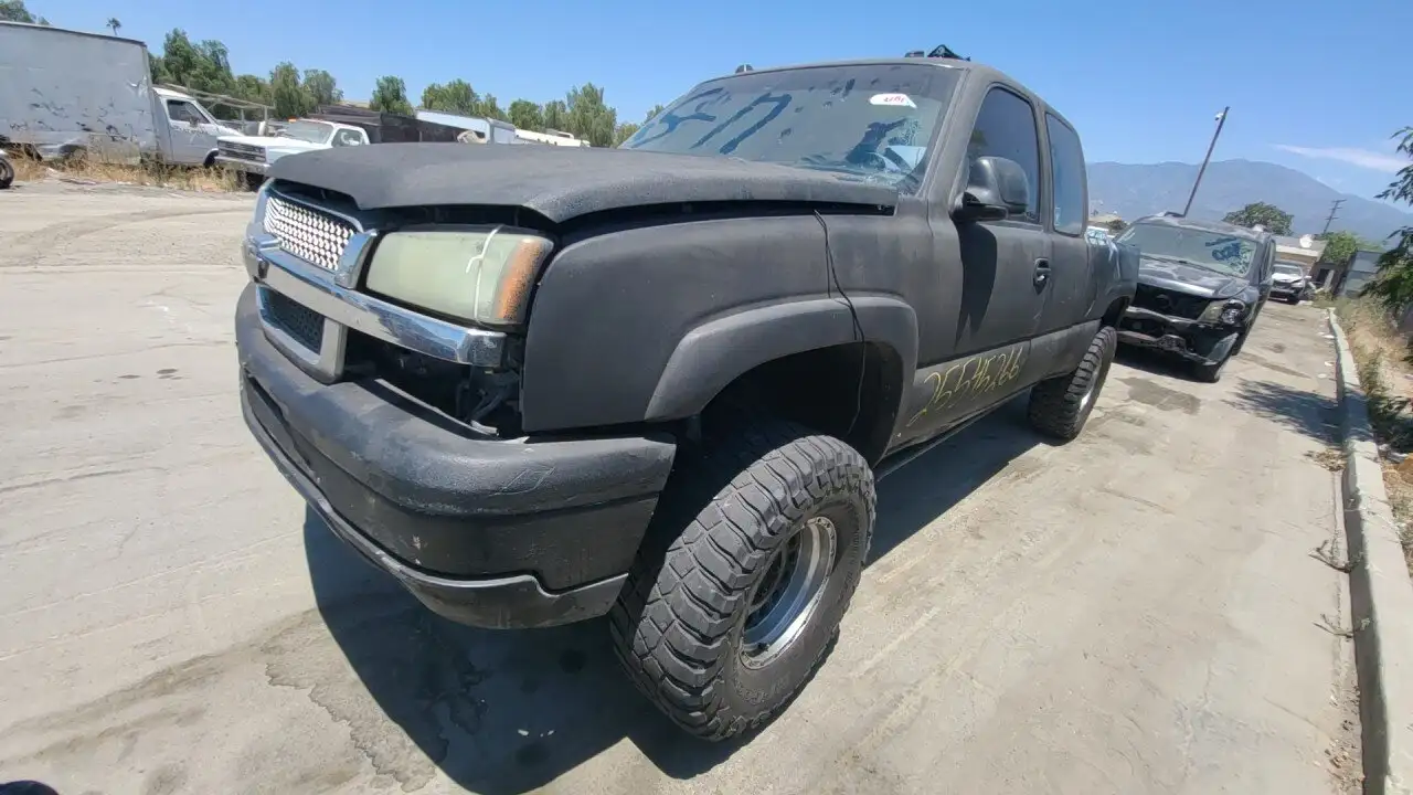Photo of 2004 Chevrolet Silverado 1500