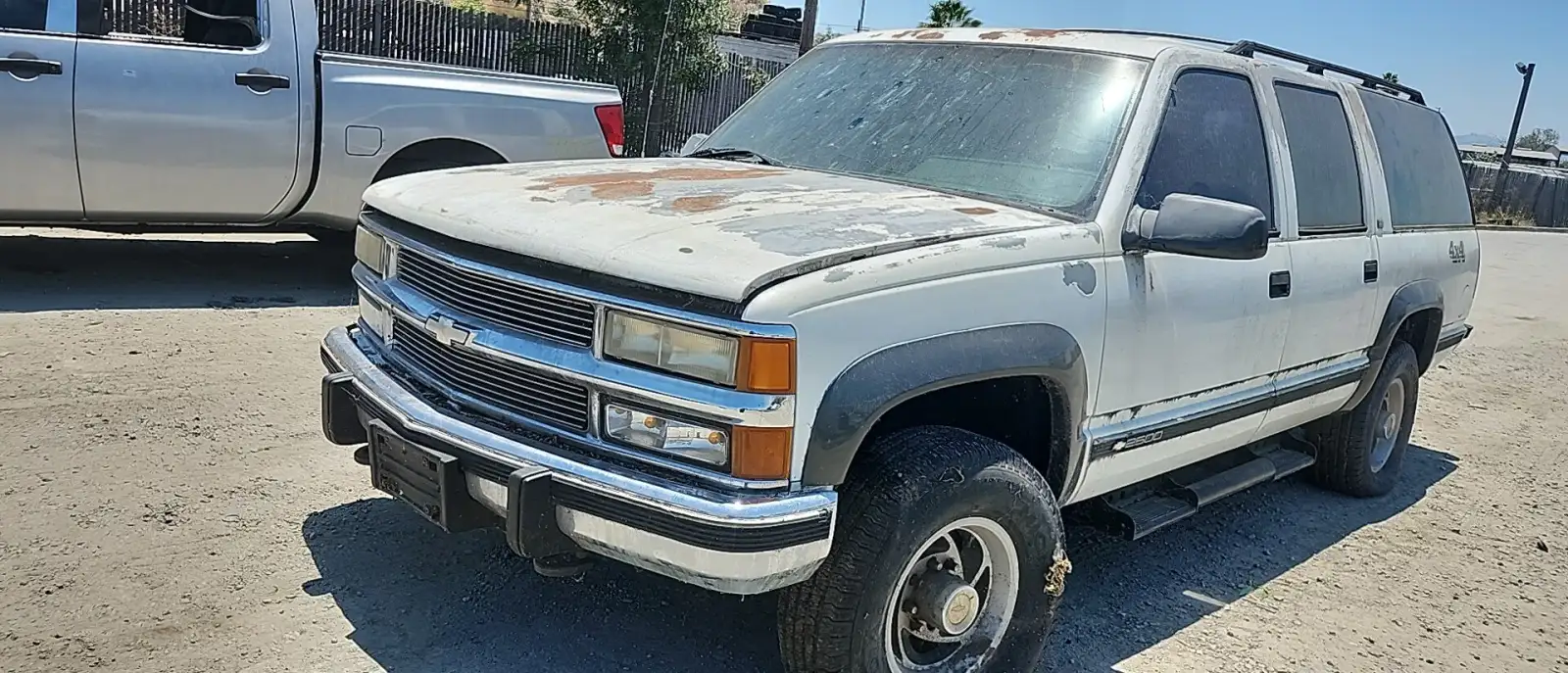 Photo of 1994 Chevrolet K2500 Suburban