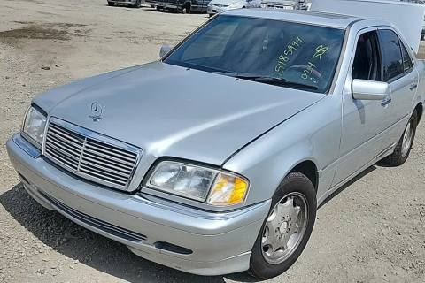 Photo of 1999 Mercedes-Benz C230