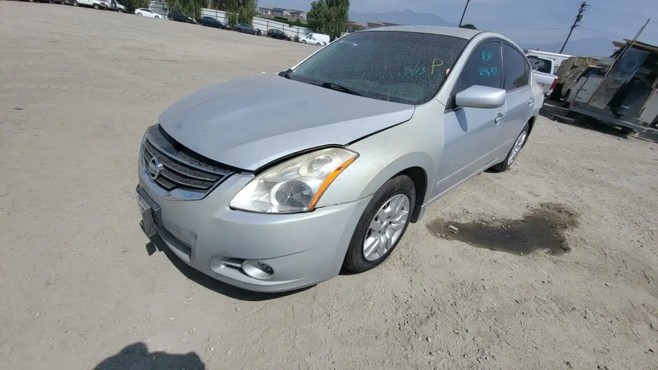 Photo of 2010 Nissan Altima