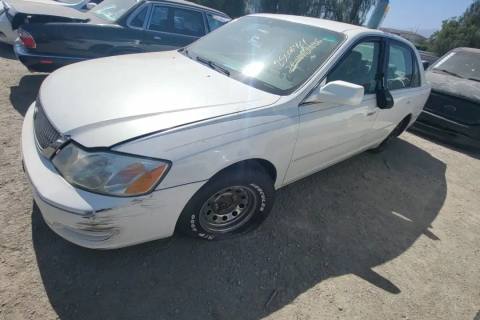 Photo of 2000 Toyota Avalon