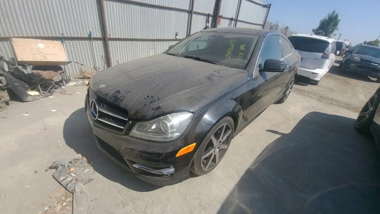 Photo of 2015 Mercedes-Benz C250