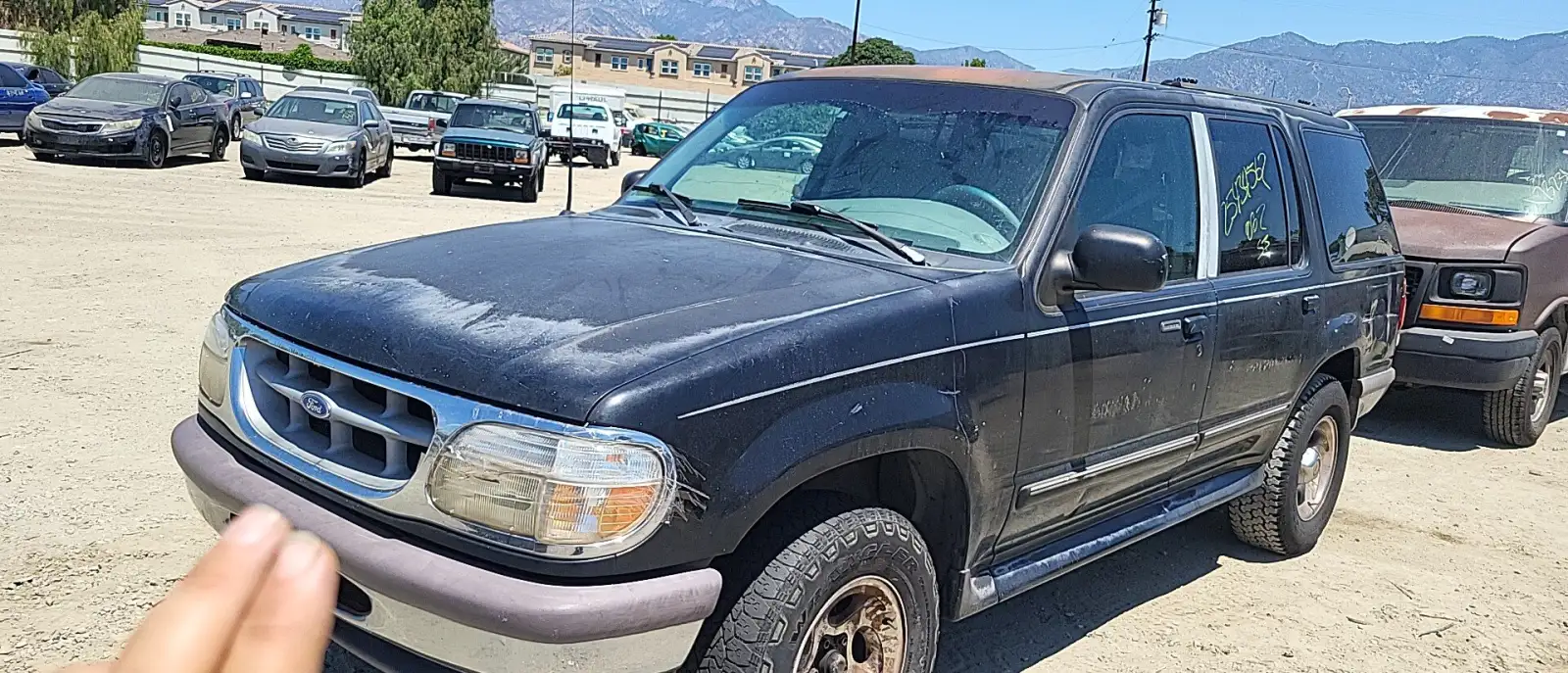 Photo of 1997 Ford Explorer