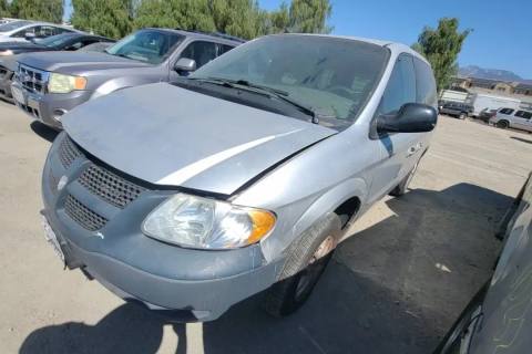 Photo of 2002 Dodge Caravan