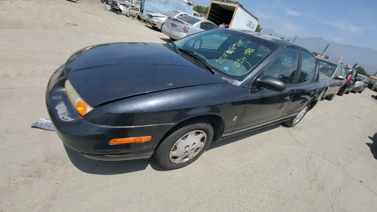 Photo of 2001 Saturn Sl1