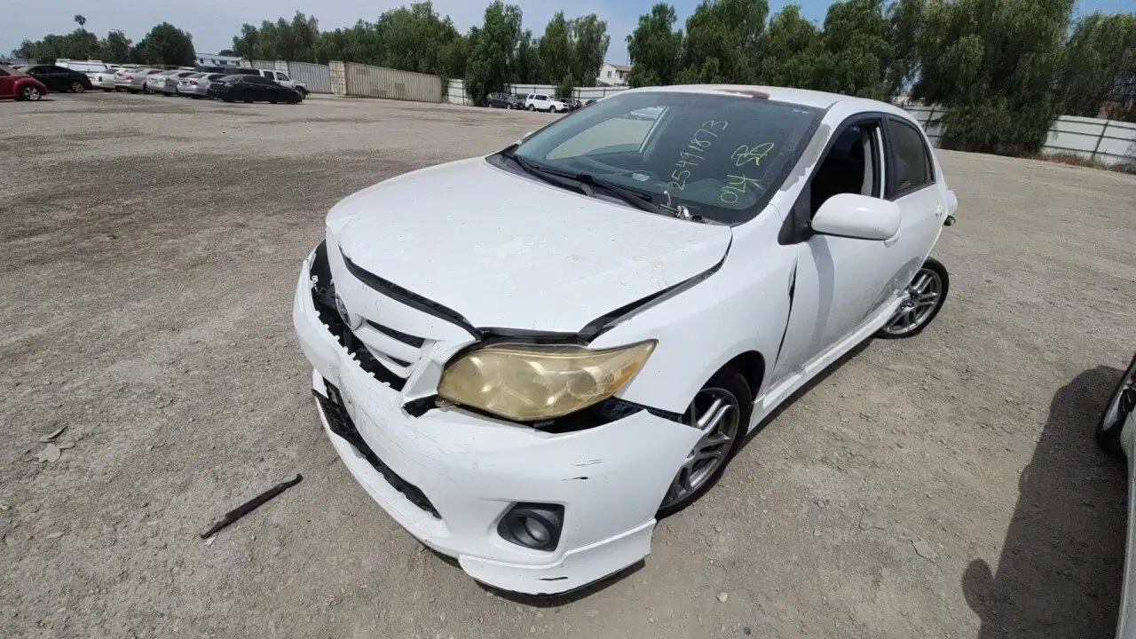 Photo of 2013 Toyota Corolla