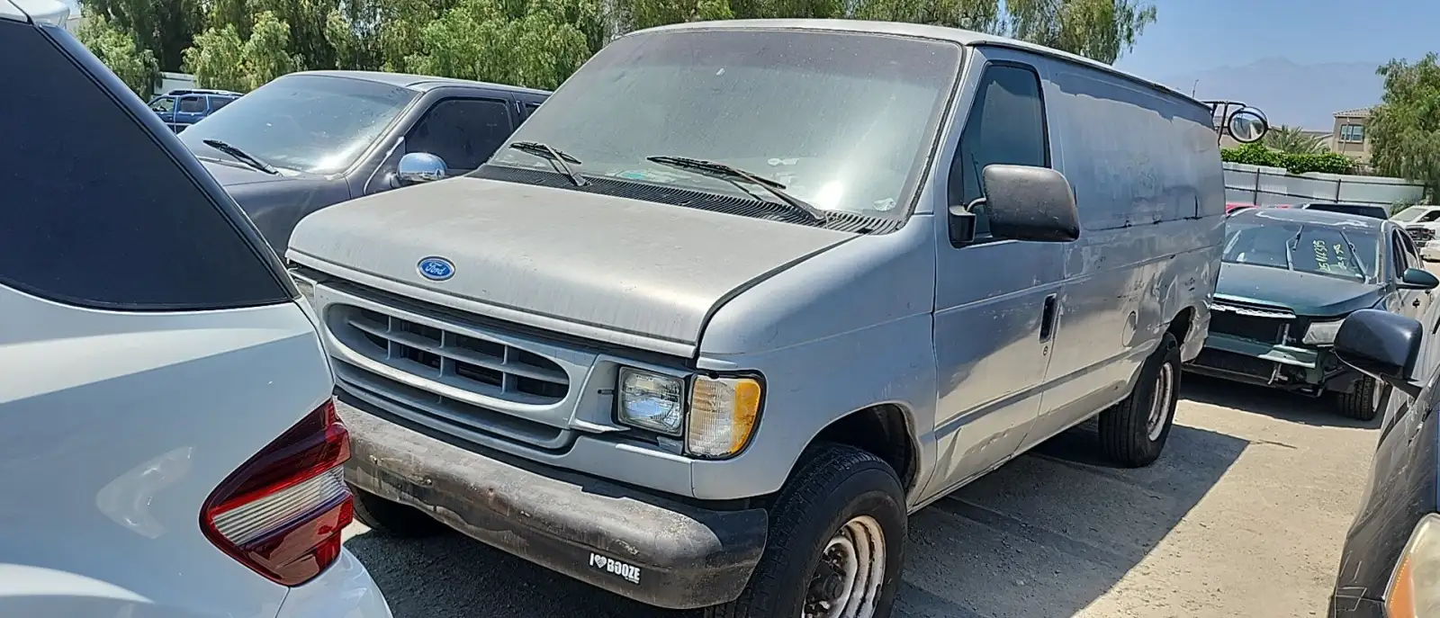 Photo of 1997 Ford E-250 Econoline