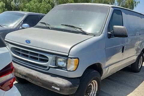 Photo of 1997 Ford E-250 Econoline