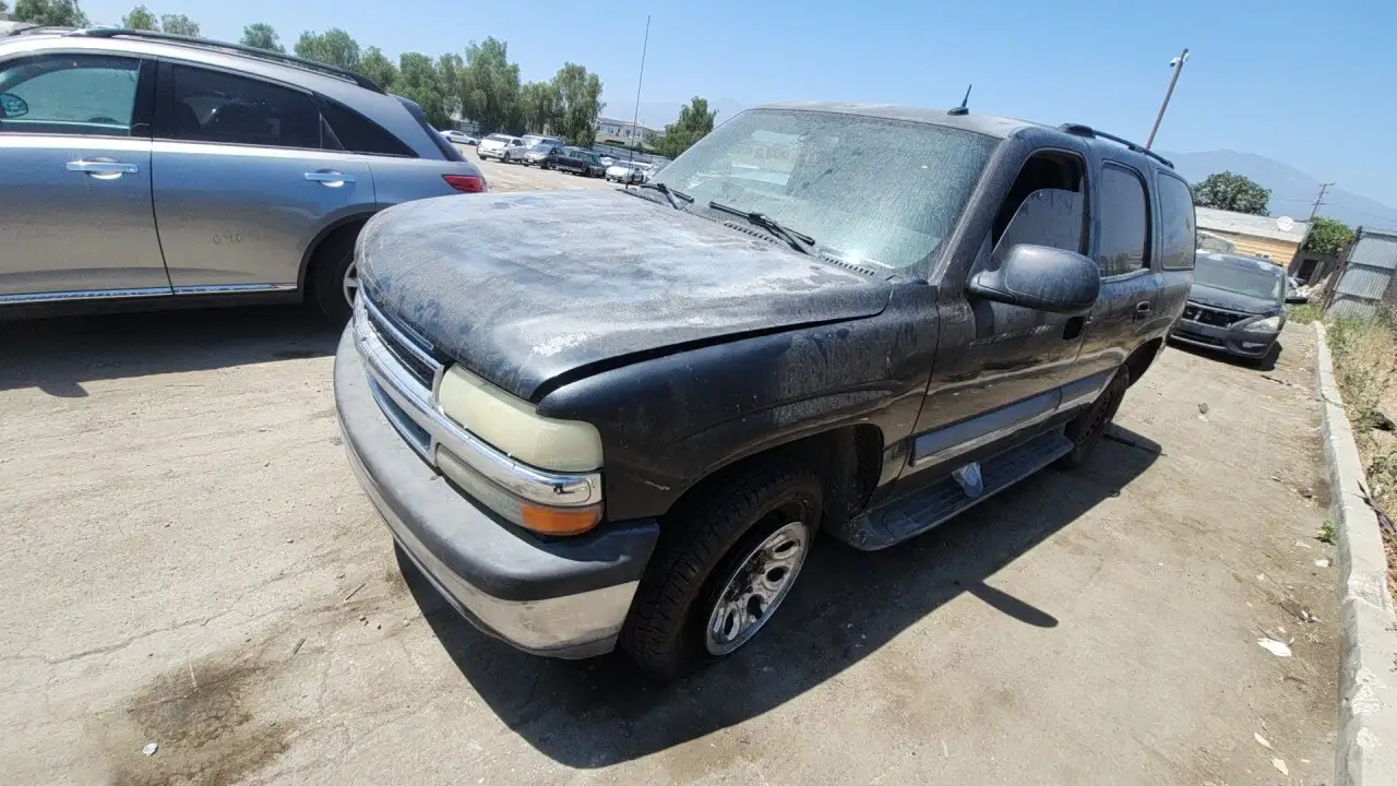 Photo of 2004 Chevrolet Tahoe
