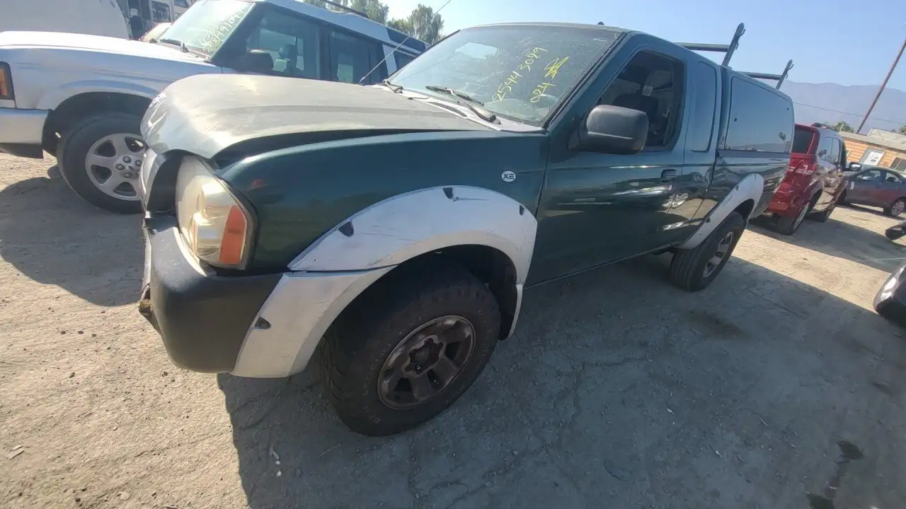 Photo of 2002 Nissan Frontier