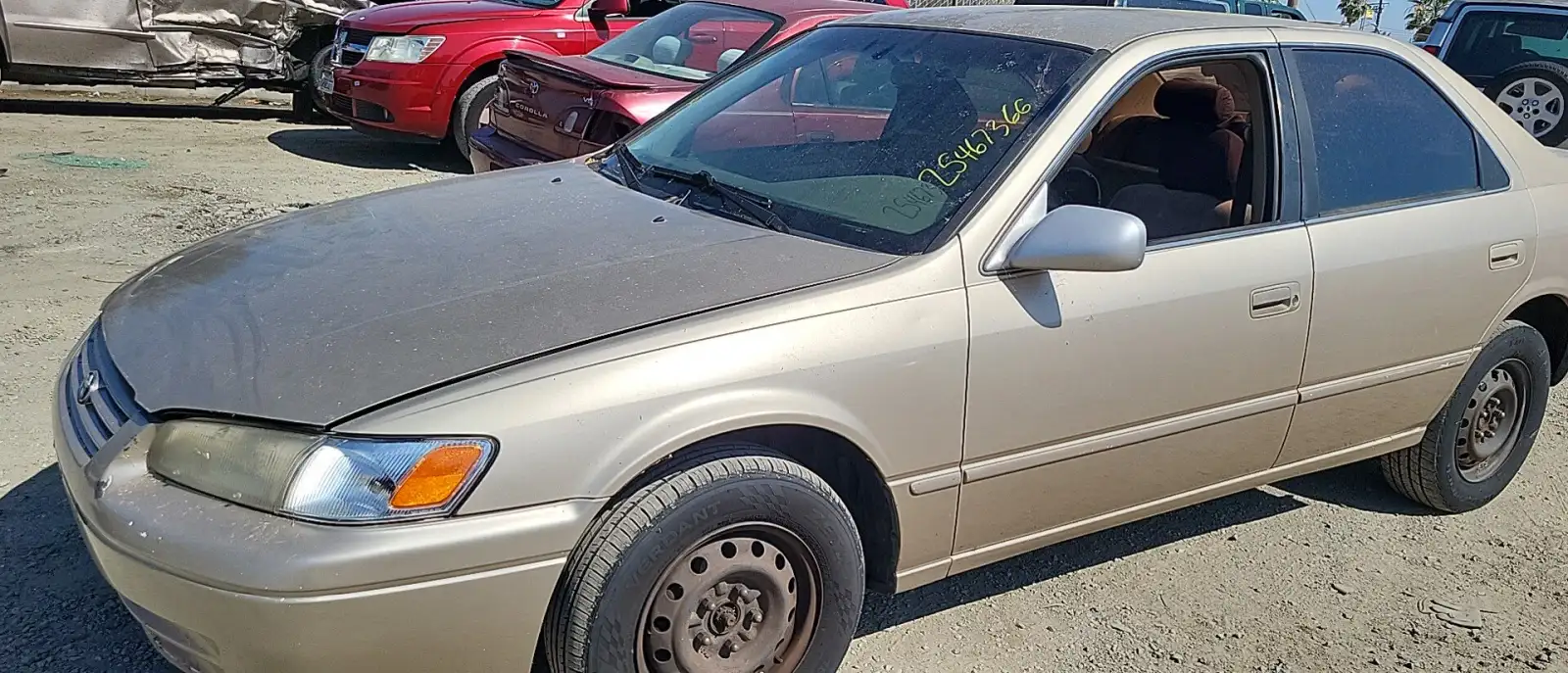 Photo of 1999 Toyota Camry