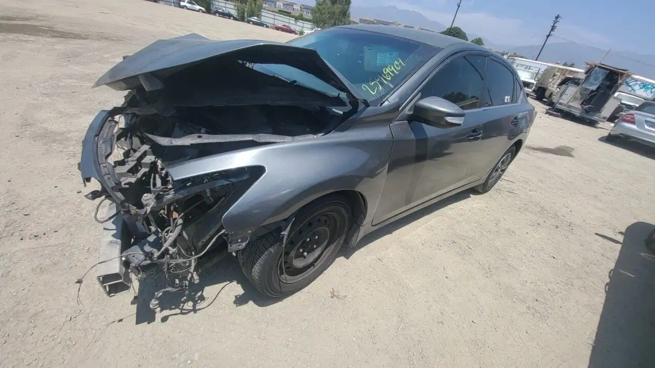 Photo of 2015 Nissan Altima