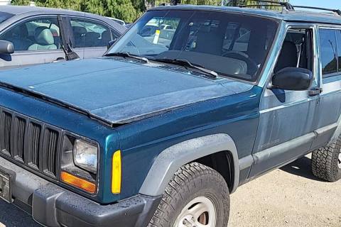 Photo of 1997 Jeep Cherokee