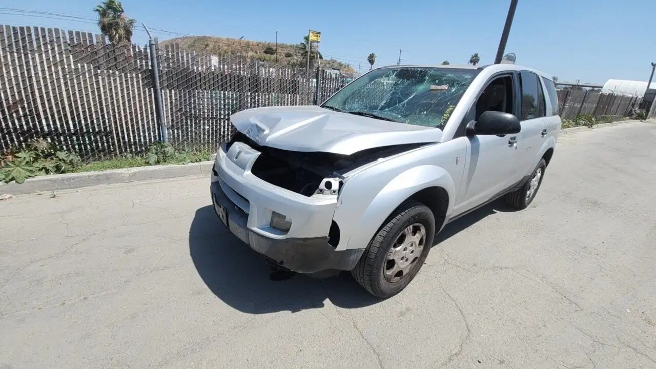 Photo of 2003 Saturn Vue